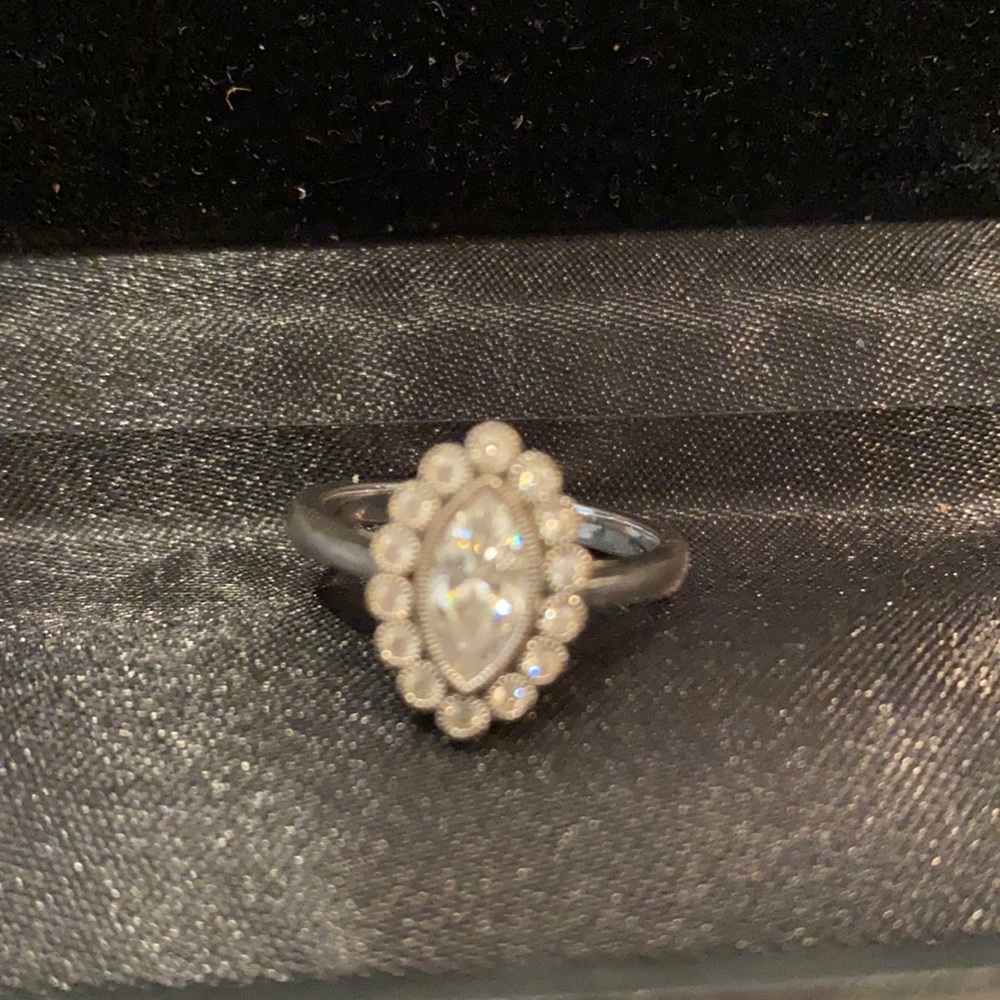 Gorgeous Sterling Silver Ring
